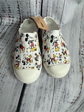 Native Kids White Mickey Print Slip-On Sneakers with Red & Yellow Accents
